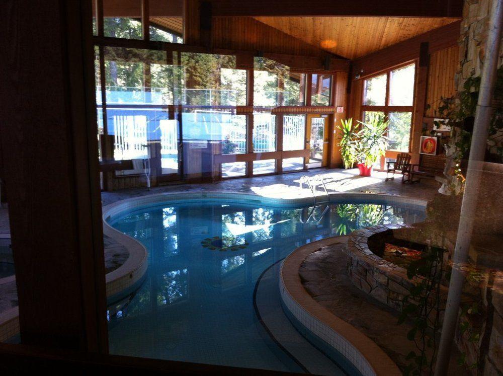 Fairmont Villas Mountainside Fairmont Hot Springs Exterior photo